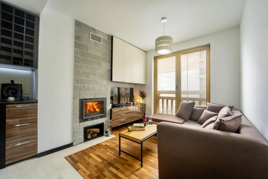 Secluded Mountain Cozy Studio With Fireplace บันสโก ภายนอก รูปภาพ